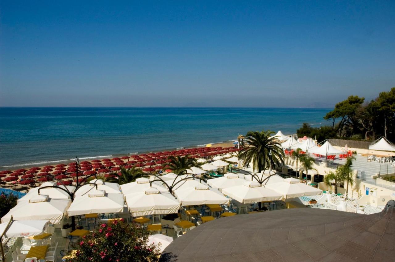 Hotel La Playa Sperlonga Exterior foto
